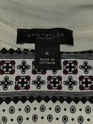 Ann Taylor Factory Short Sleeve Blouse Size Medium thumbnail 3