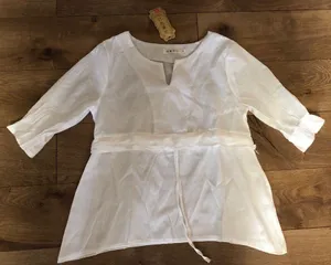 Summer Top White Size M thumbnail 3