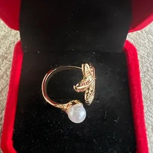 10k Gold Plated Imitation Pearl Starfish Shell Rings for Women Size 6 thumbnail 3