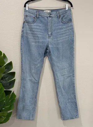 Abercrombie & Fitch the 90’s Blue Slim Straight ultra high rise Jeans 32/14S thumbnail 1