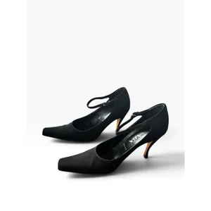 Vintage 90s Prada Black Crepe De Chine Mary Jane Heels 37.5 Box Model Off-Duty thumbnail 4