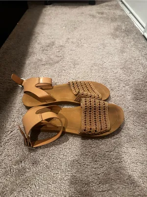 Soda Tan Woven Strap Ankle Strap Sandals Size 7.5 thumbnail 2