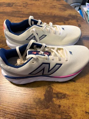 NWT New Balance Fresh Foam 520 Running Walking Shoes Sneakers Sz thumbnail 8