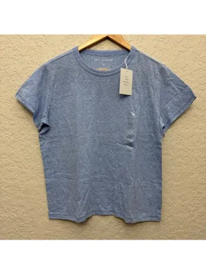 Free Assembly Women’s T-Shirt thumbnail 2
