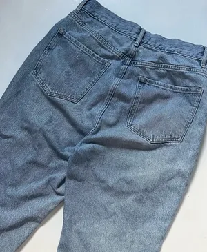 jeans thumbnail 3