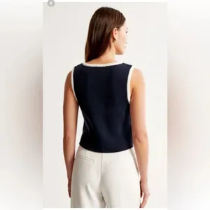 Abercrombie & Fitch Mara Button-Up Sweater Vest in Navy Size XL thumbnail 2