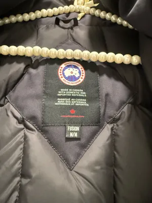 Canada Goose navy trillium heritage down parka coat with coyote fur hood thumbnail 5