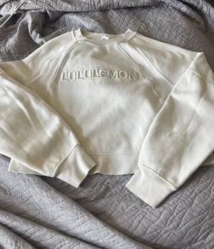 Lululemon Crewneck thumbnail 1