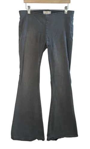 Free People We The Free Penny Pull On Flare Jeans Grey Black Denim Sz‎ 27S Boho thumbnail 1
