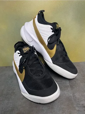 Nike Team Hustle D 10 GS Black Metallic Gold White Women's Sneakers Size 7-7.5 thumbnail 14