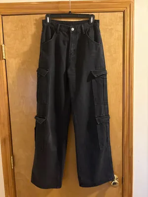 SHEIN Black Cargo Boyfriend Jeans thumbnail 3