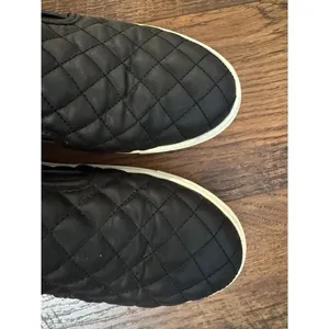 Steve‎ Madden Ecentrcq Black Quilted Slip On Sneakers Womens 7B ECENTRCQ thumbnail 3