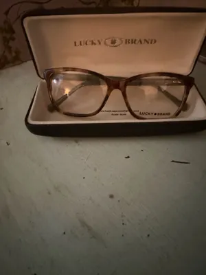 Lucky Brand reading glasses  thumbnail 2