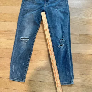 Judy Blue Distressed Blue‎ Denim Jeans Relaxed Fit Size 11 30 JB8273MD thumbnail 2