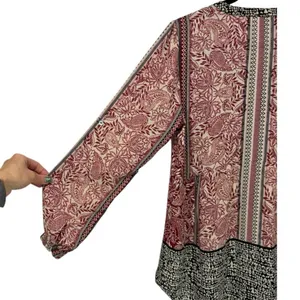 DR2 Women's Tunic Top Size Medium‎ Pink Black Paisley Boho Tassel V-Neck thumbnail 11