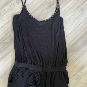 Lascana‎ For Venus Black Spaghetti Straps Jogger Beach Jumpsuit Size Medium thumbnail 3