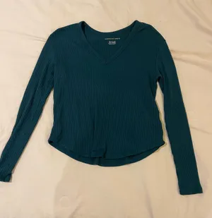 American Eagle Long Sleeve thumbnail 1