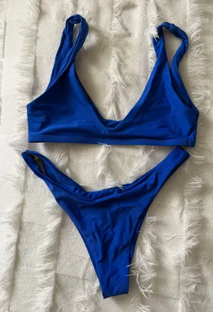 SheIn Blue Bikini thumbnail 1