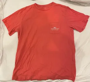 Vineyard Vines Pink T-shirt thumbnail 1