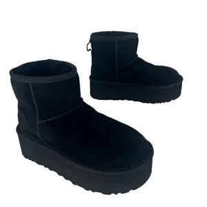 UGG Classic Ultra Mini Platform Boots Black Suede Size‎ 6 thumbnail 7