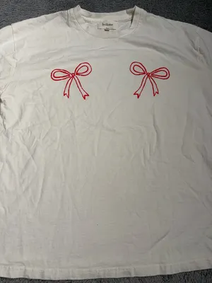Bohme White Tee with red bows graphic XS thumbnail 4