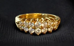 Vintage SETA gold tone simulated diamond ring Size 8 thumbnail 1