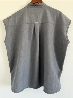 FIGS Rafaela Oversized Scrub Top XL Gray Technical Collection Nursing thumbnail 4