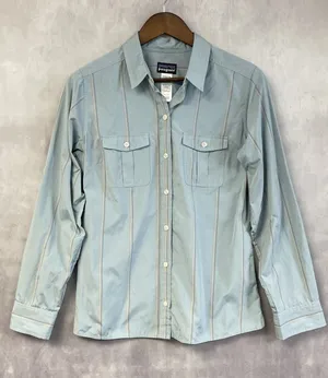 Patagonia Womens La‎ Reina Button Down Shirt Size 8 Striped Hiking Gorp Granola thumbnail 1
