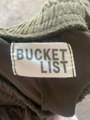 BUCKETLIST Olive Cargo Jogger Pants, small Green thumbnail 3