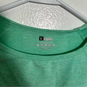 Women's Size Large Crew Neck Yoga Cropped Top Mint Green Short‎ Sleeve Stretchy thumbnail 6