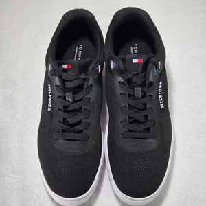 NWOT Tommy Hilfiger Mbero Men’s 9.5 Black Mesh Low Top Sneakers thumbnail 2