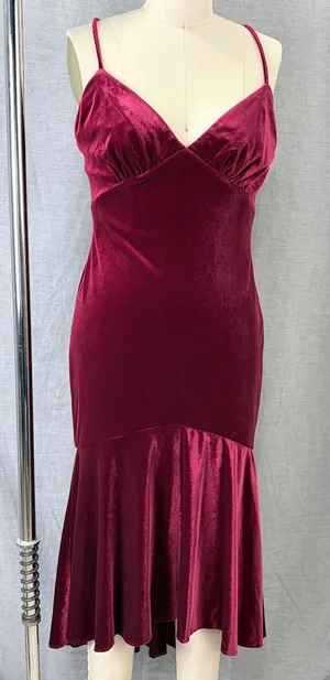 THEIA Burgundy Velvet Spaghetti Strap Mermaid Trumpet Gown‎ NWT Size 8 $495 thumbnail 1