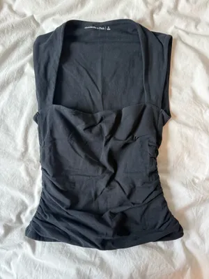 Abercrombie Black Ruched Tank Top thumbnail 3
