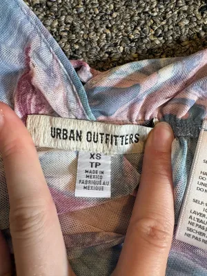 Urban Outfitters Top thumbnail 3