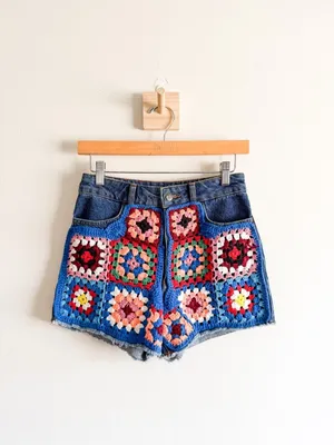 Anthro Farm Rio Ultra High-Rise Crochet Denim Shorts Size 26 thumbnail 4