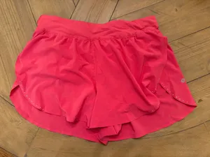 Lululemon Shorts thumbnail 1