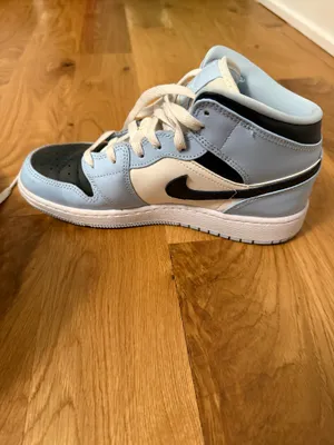 Nike Jordan Mid thumbnail 5