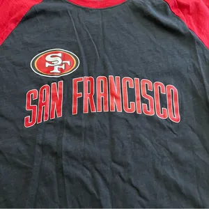 Nike NFL San Francisco 49ers Raglan Tee Red Black Women’s Large thumbnail 2