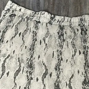 Vici pleated python midi skirt thumbnail 5