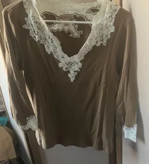 FINAL MARKDOWN Cha Cha Vente Brown Top with Lace Accents large thumbnail 1