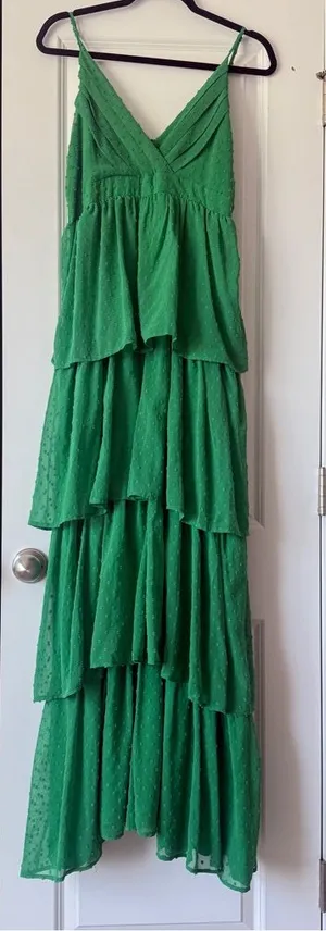 eesome Green Tiered Spaghetti thumbnail 1