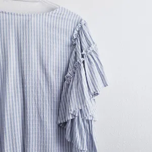 Anthropologie Pilcro Sybil Ruffle Teir Sleeve Blouse thumbnail 3