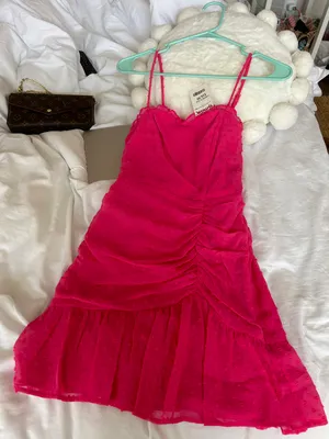 Dress thumbnail 1