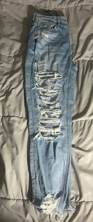 American Eagle Stretch Ripped Mom Jean thumbnail 6