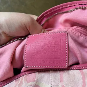 Vintage Coach Y2K Hobo Pink Optic Signature Large Soho Shoulder Bag 1851 From JP thumbnail 9
