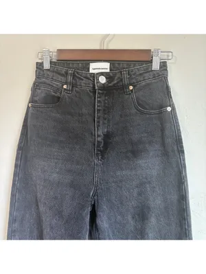 Abrand Jeans A '94 High & Wide Black Distressed Raw Hem Jeans Size 25 thumbnail 3