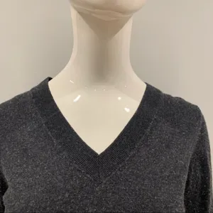 Massimo Dutti Wool and Silk V Neck Long Sleeve Sweater thumbnail 4