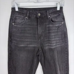 American Eagle Mom Straight Jean Washed Black Denim High Rise Size 2 Regular thumbnail 3