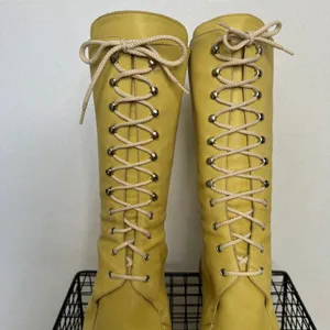 Vintage 1990s Bettye Muller Sedona Leather Lace Up Boots Italy Yellow Sz 7 thumbnail 7