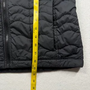 The North Face Women’s Black Quilted Puffer Vest Size Small Full Zip thumbnail 7